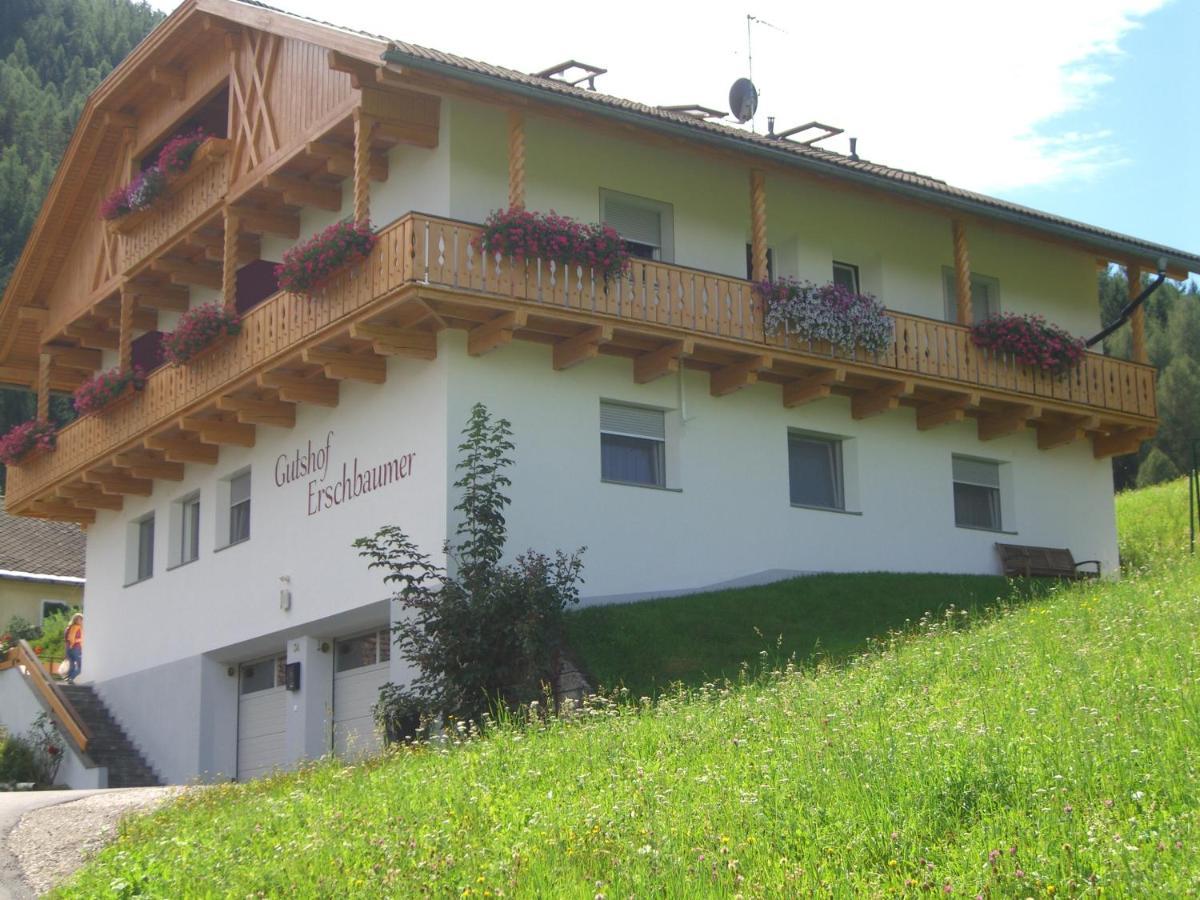 Gutshof Erschbaumer San Lorenzo di Sebato Exterior photo